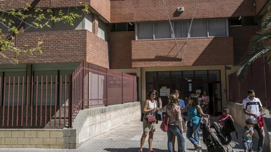 Un colegio del municipio ilicitano