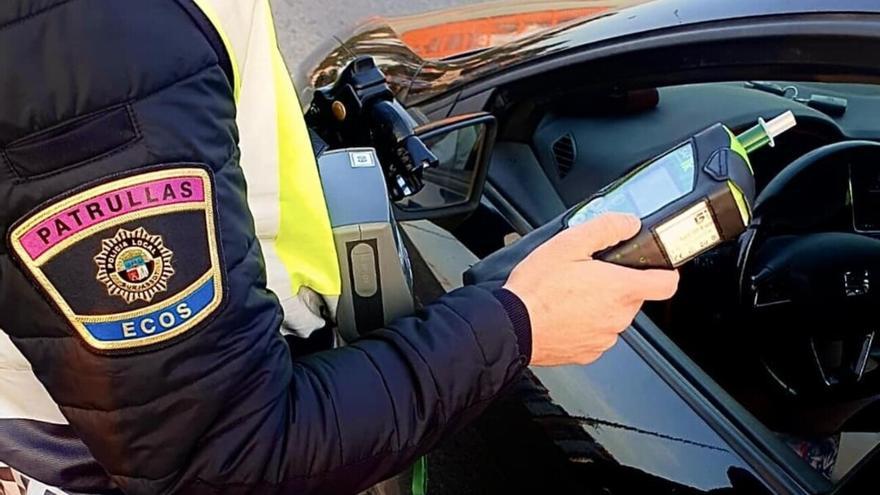 La sorpresa de la Policía Local de Burjassot al abrir el maletero de un coche