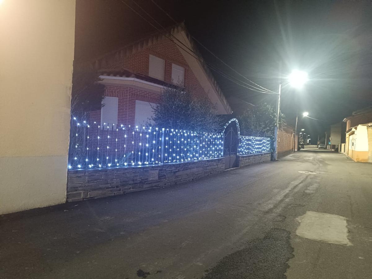 Así luce Morales de Valverde por Navidad