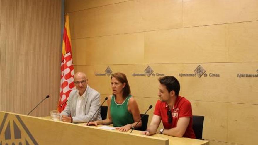 D&#039;esquerra a dreta Joaquim Salvi, Marta Madrenas i Pau Muñoz, ahir a la presentació de la Cyberweek.