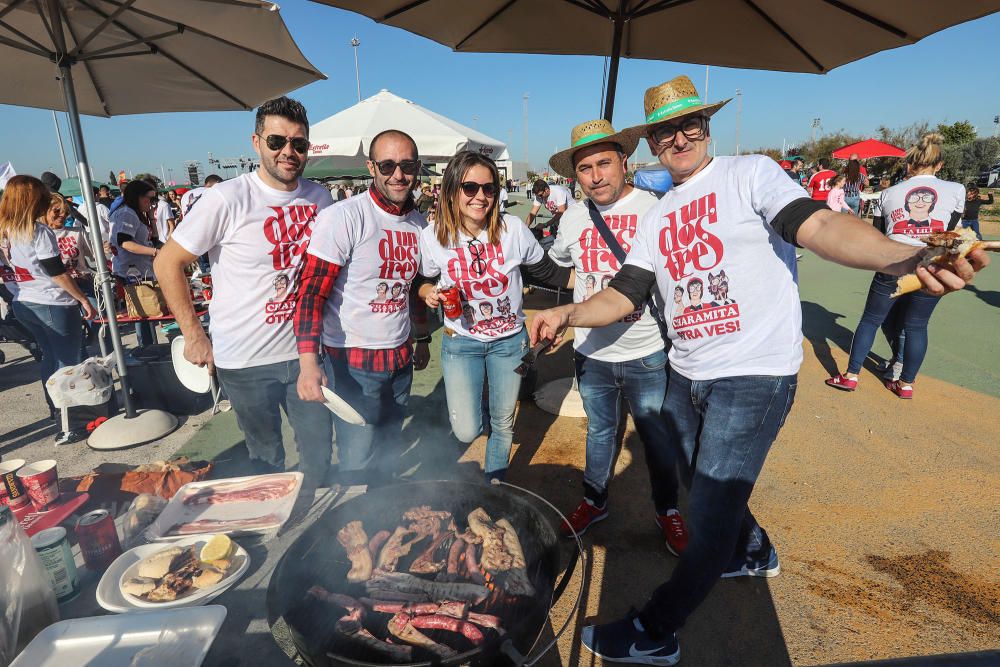 Miles de vecinos de Torrevieja disfrutan del Día de las Paellas en el recinto ferial con motivo de las fiestas patronales de La Purísima2018