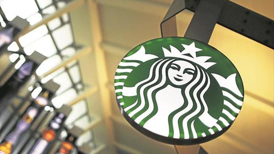 Starbucks deberá incluir en sus cafés avisos de riesgo de cáncer