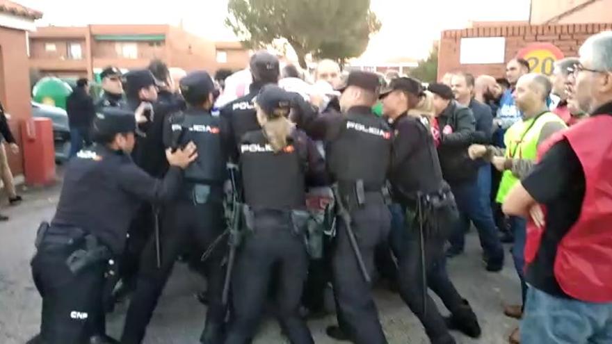 Protesta en la cárcel de Cáceres