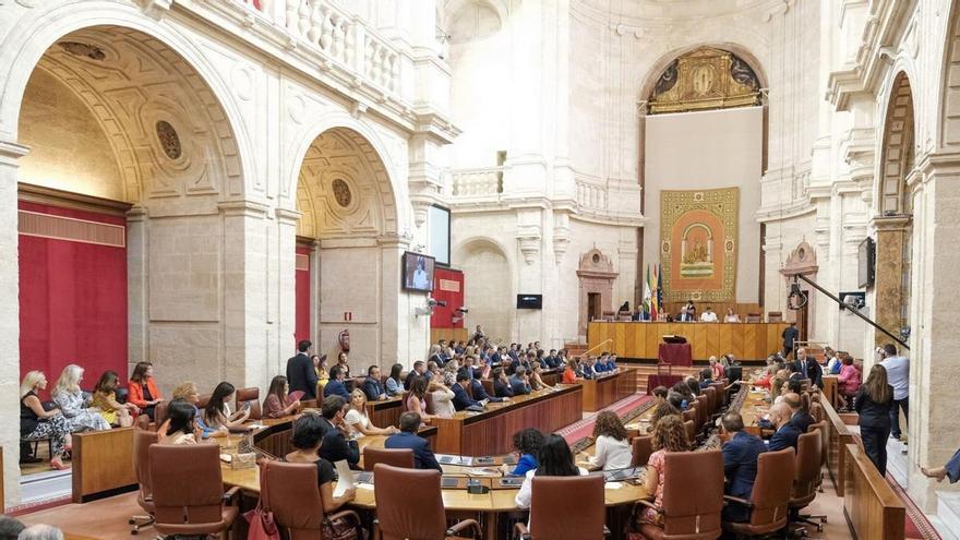Comienza la cuenta atrás para formar gobierno en Andalucía: estos son los plazos
