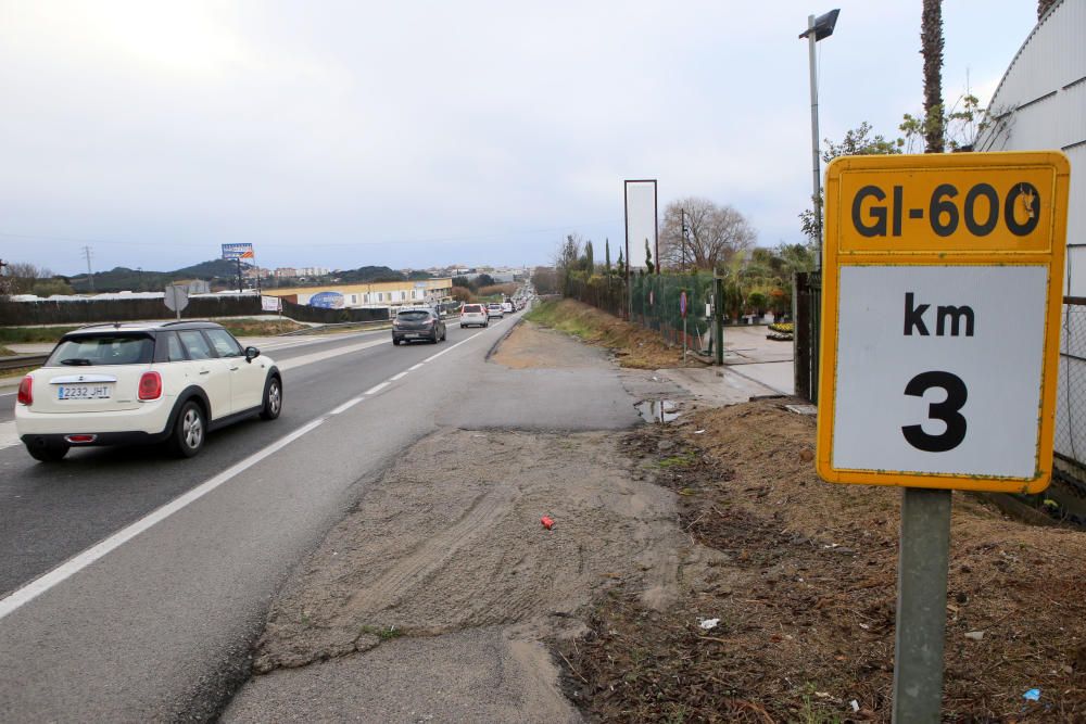 Cues a Blanes per un accident a la GI-600