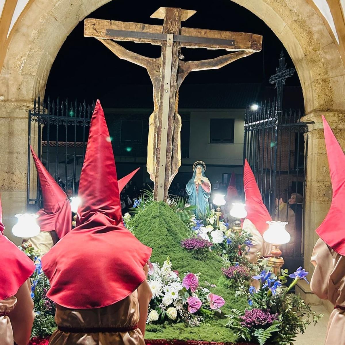GALERÍA | La Santa Vera Cruz de San Cristóbal, en imágenes