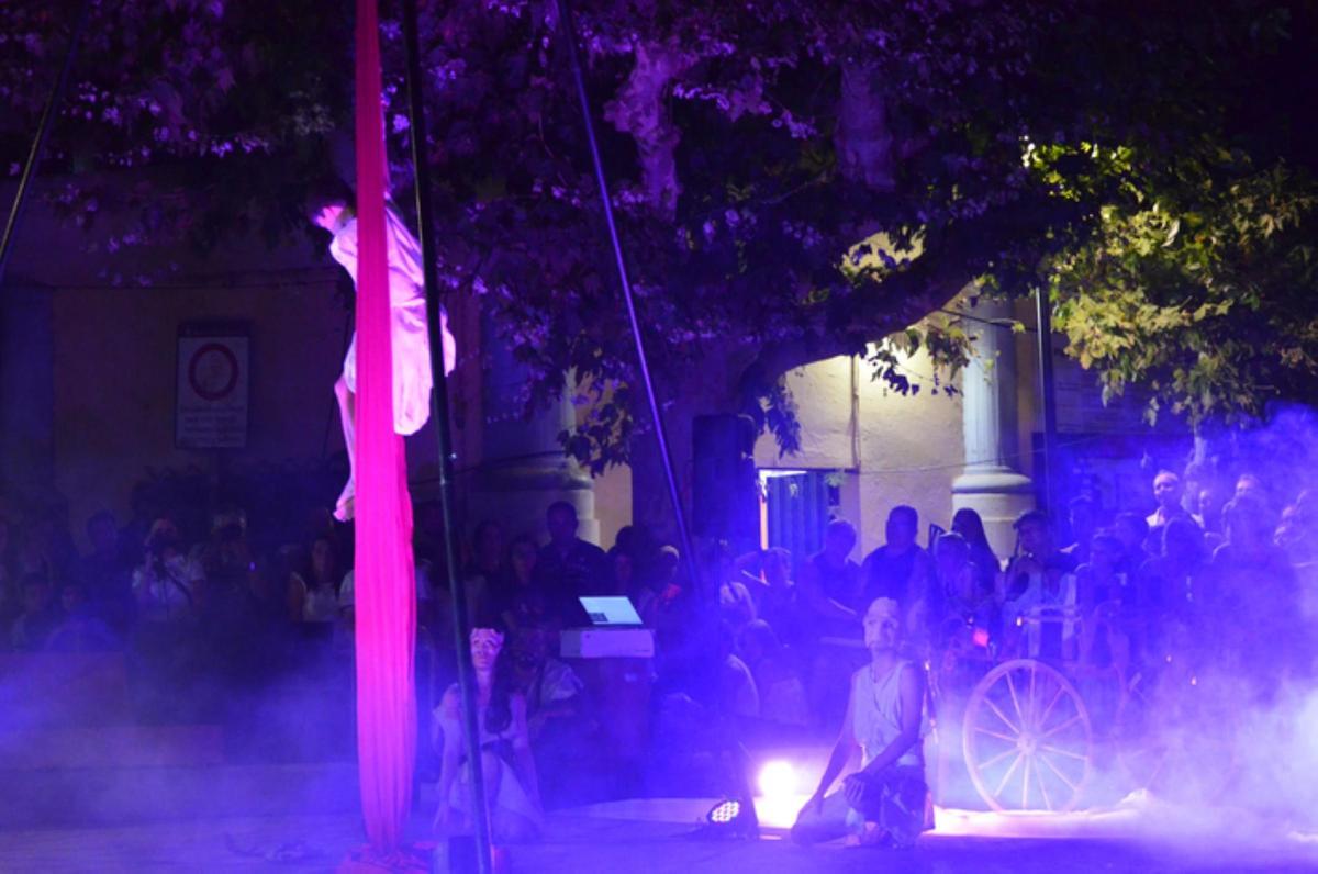 GALERÍA / El espectáculo "Prometeo" en Benavente, en imágenes