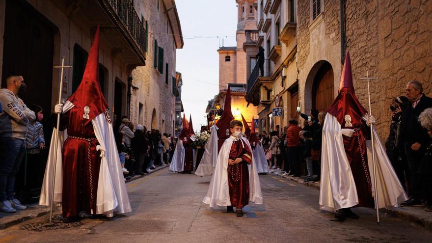 Semana Santa en la Part Forana: Noche de fervor en el Jueves Santo