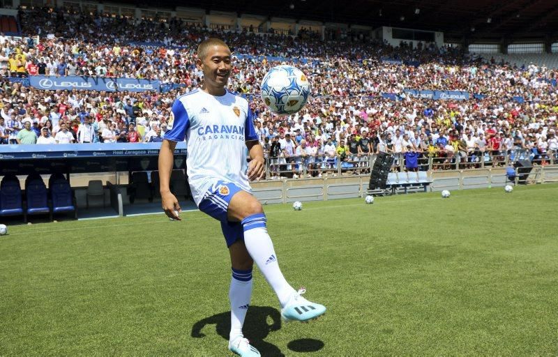 Presentación de Kagawa como jugador del Zaragoza