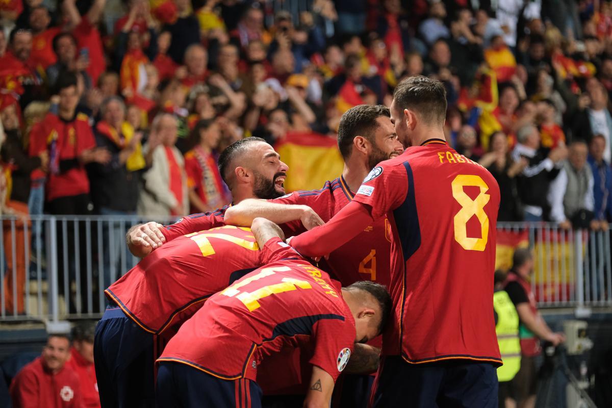 La Roja juega en Málaga contra Noruega, en imágenes