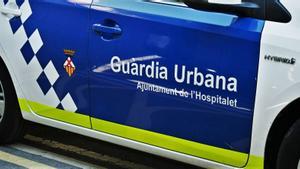 Un coche de la Guardia Urbana de L’Hospitalet.