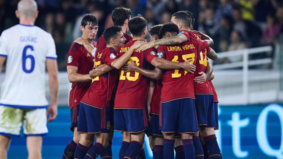 La selección española celebra uno de los goles a Chipre