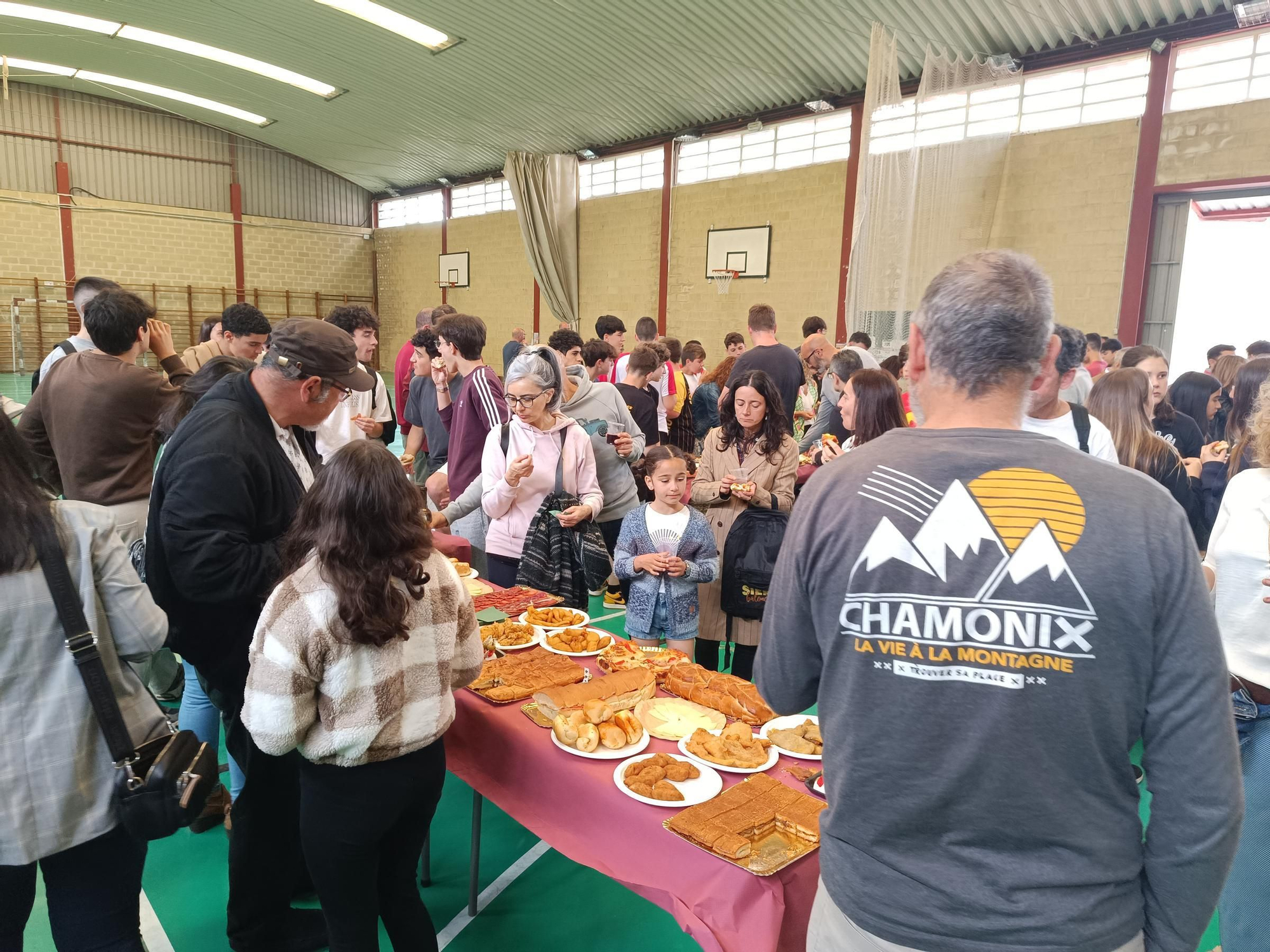 El Siero Baloncesto celebra el final de la temporada