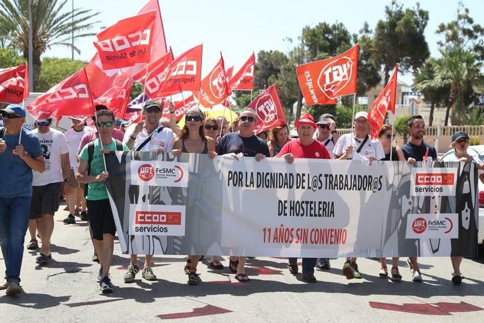 Protesta del sector de la hostelería en La Manga