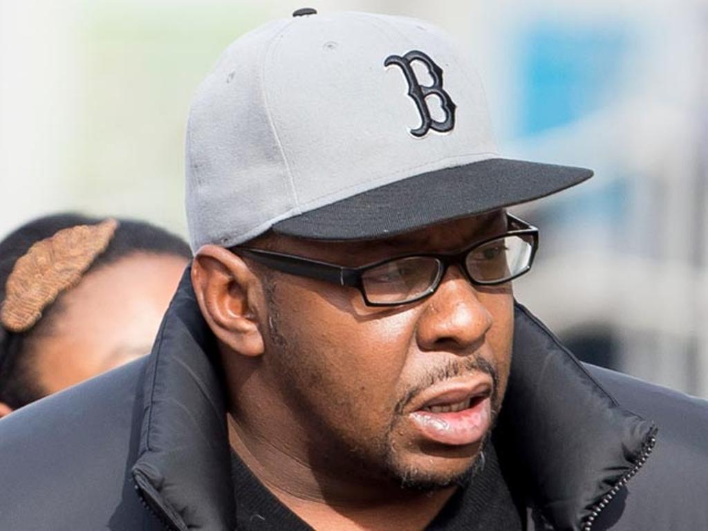 Bobby Brown acude al hospital en el que está ingresada Bobbi Kristina