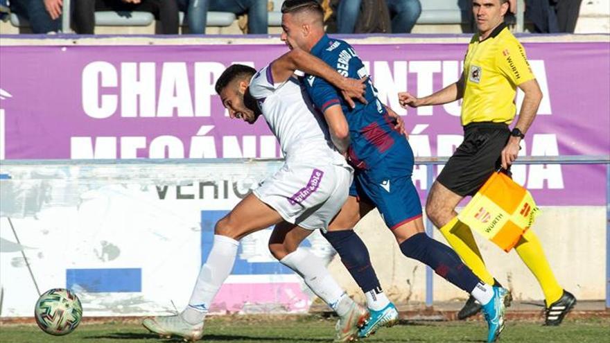 El Levante deja fuera al Real Jaén, de Tercera División, en los penaltis