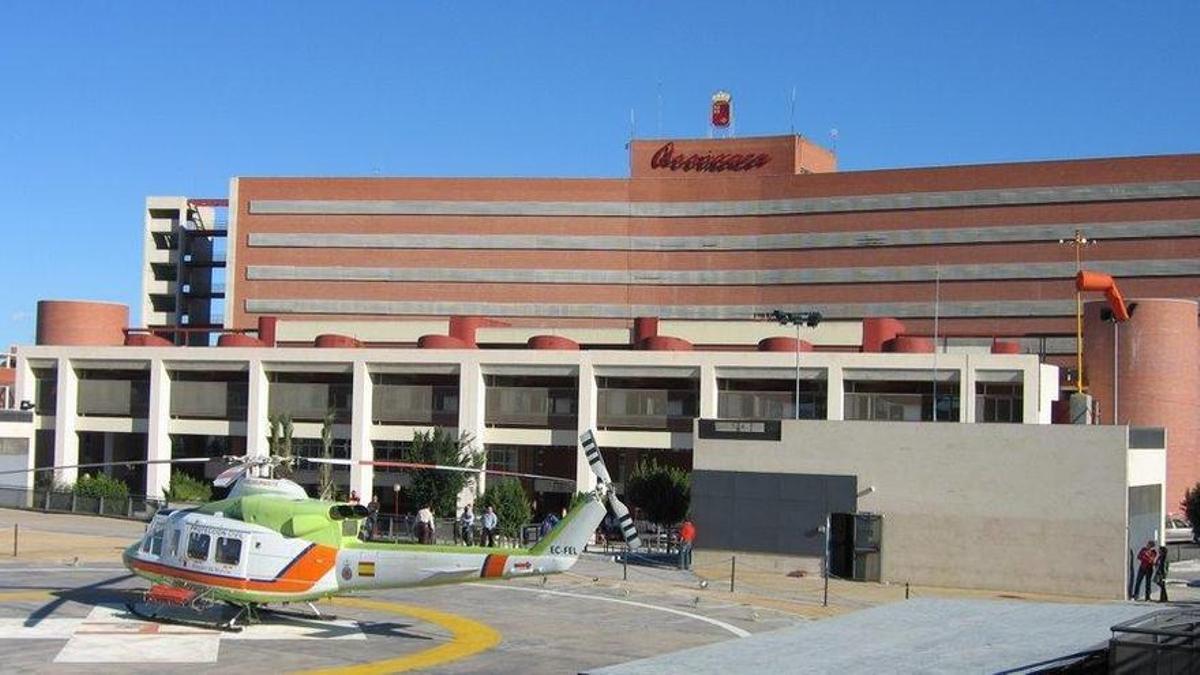 La fachada del Hospital Virgen de la Arrixaca.