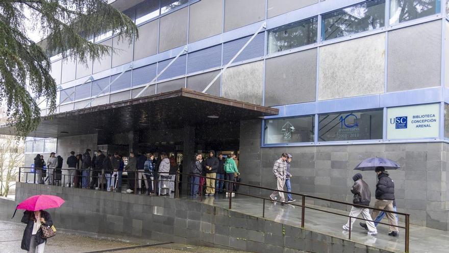 La USC se suma a las veinte universidades españolas lideradas por una mujer