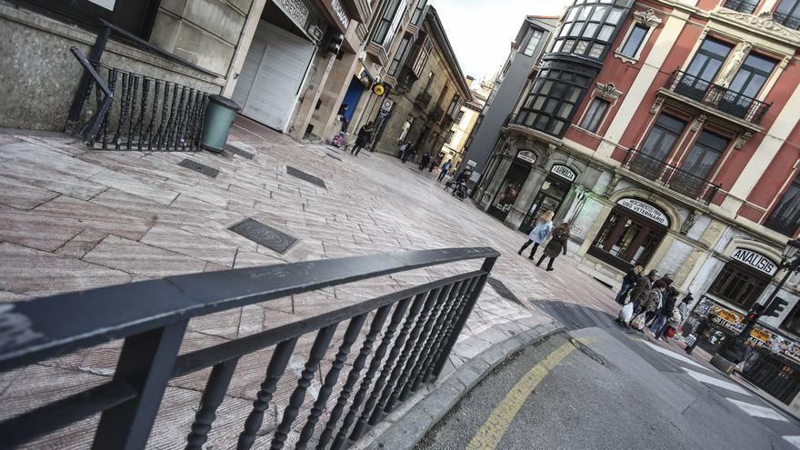 El menor detenido por agredir a un joven en Oviedo estaba de permiso del centro de Sograndio