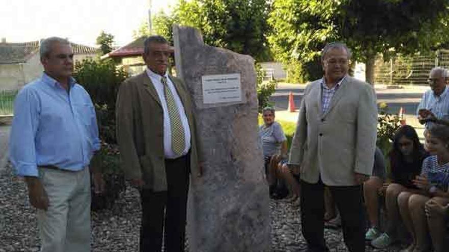 Pozoantiguo celebra el centenario de las Escuelas y clausura el campamento urbano