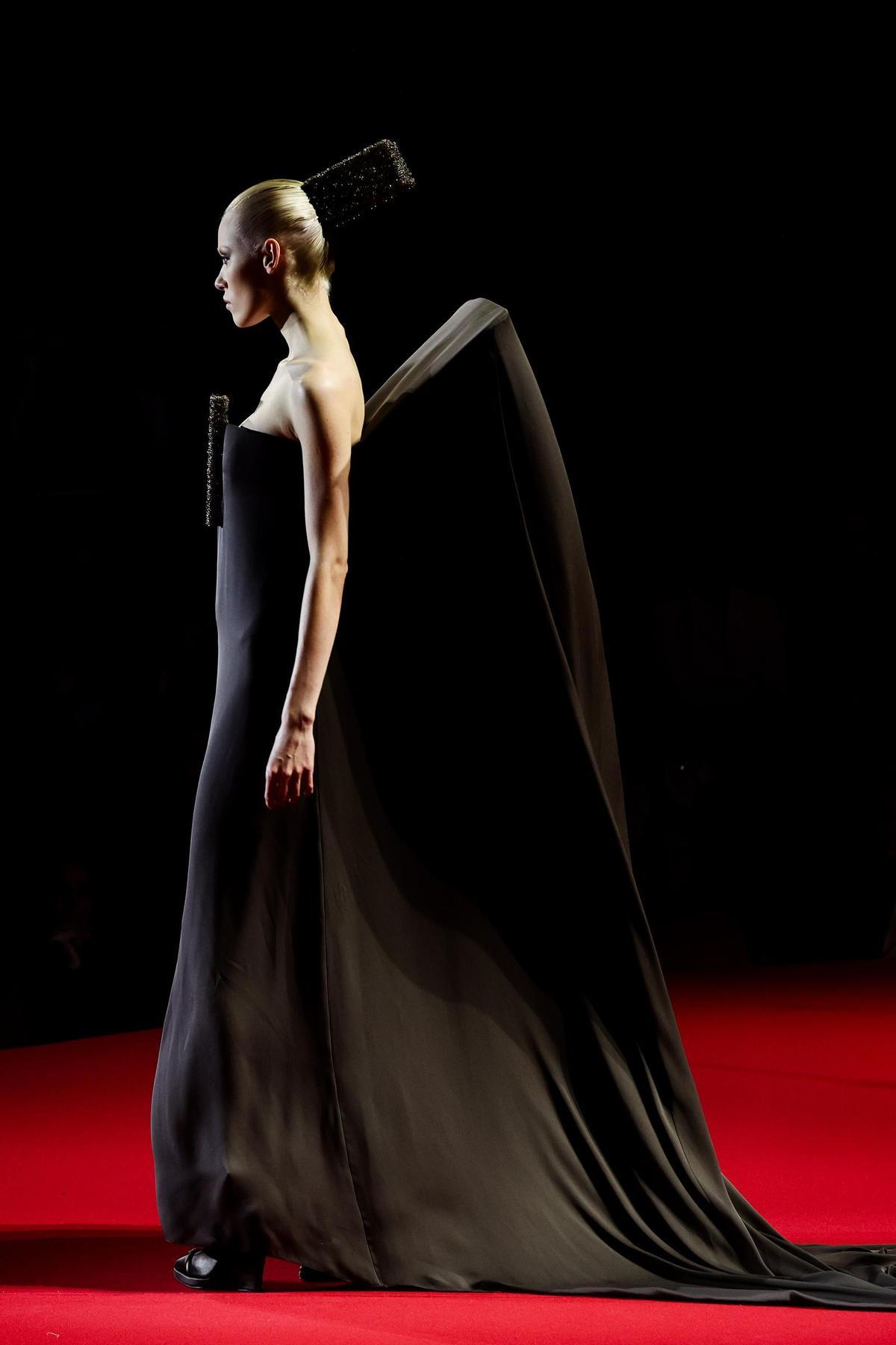 Stéphane Rolland en la Paris Fashion Week.