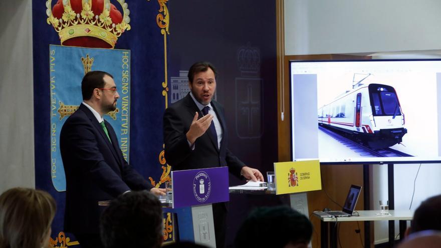 La reacción del empresariado asturiano a la visita del ministro Puente: decepción con el horario del primer tren a Madrid