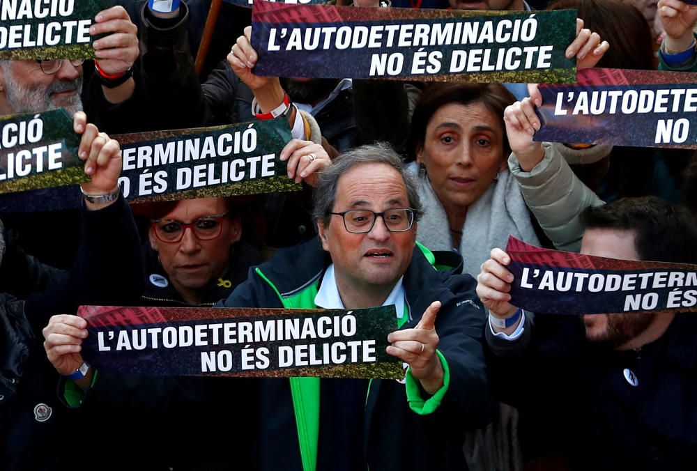 L'independentisme es manifesta a Barcelona en contra del judici del procés