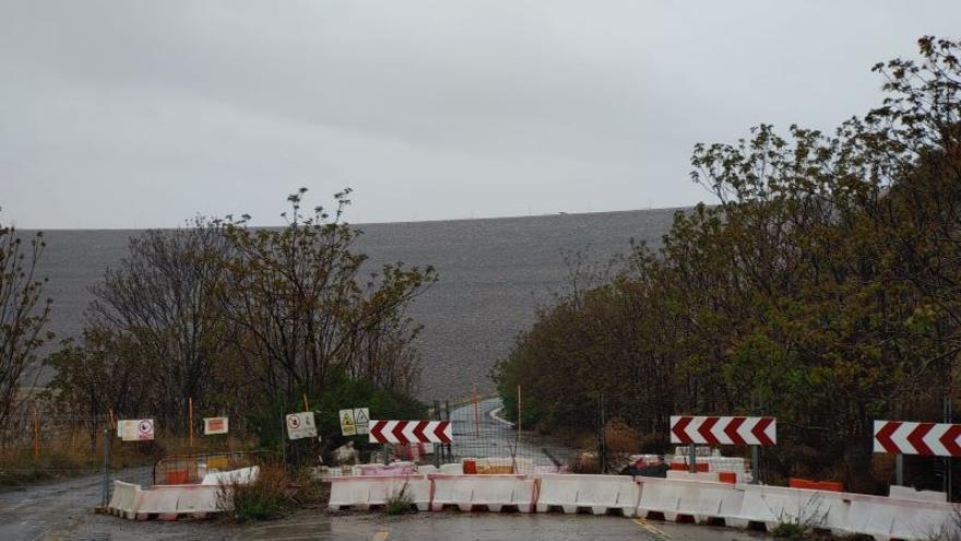 Presa de Mularroya.