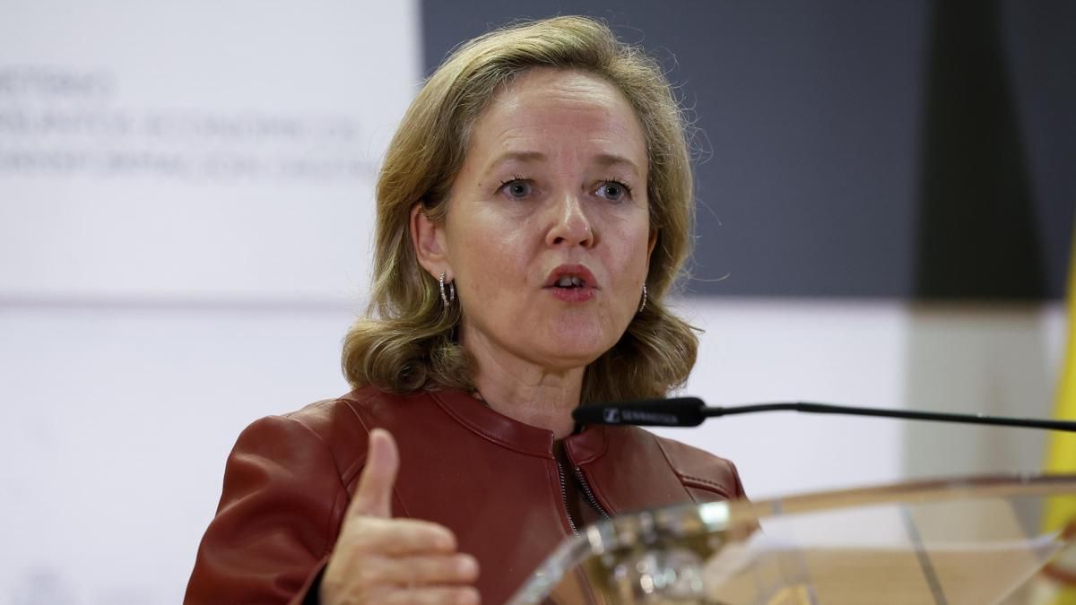 Anticorrupció arxiva per falta d’indicis la denúncia d’Ayuso contra el marit de Calviño per ajudes covid Anticorrupció arxiva per falta d’indicis la denúncia d’Ayuso contra el marit de Calviño per ajudes covid