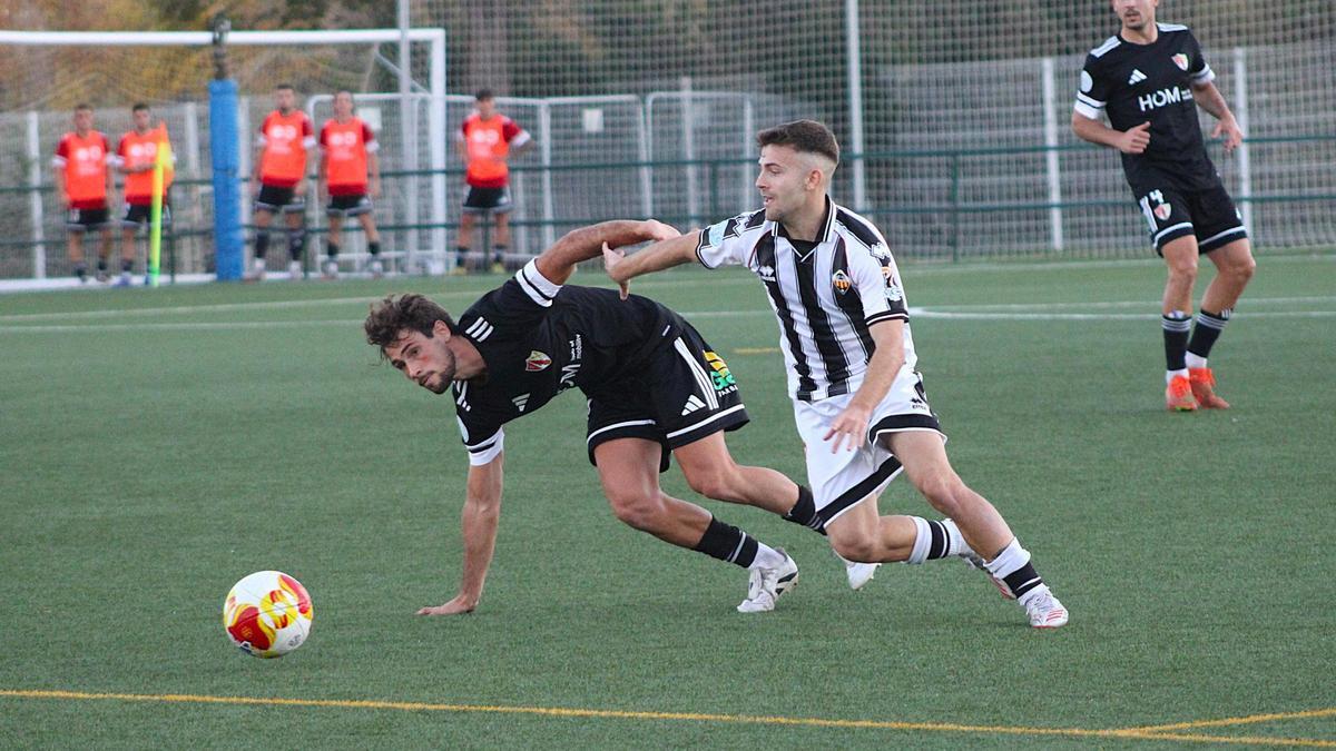 El Castellón B perdió ante un Barbastro que, en el cómputo generl, fue mejor.