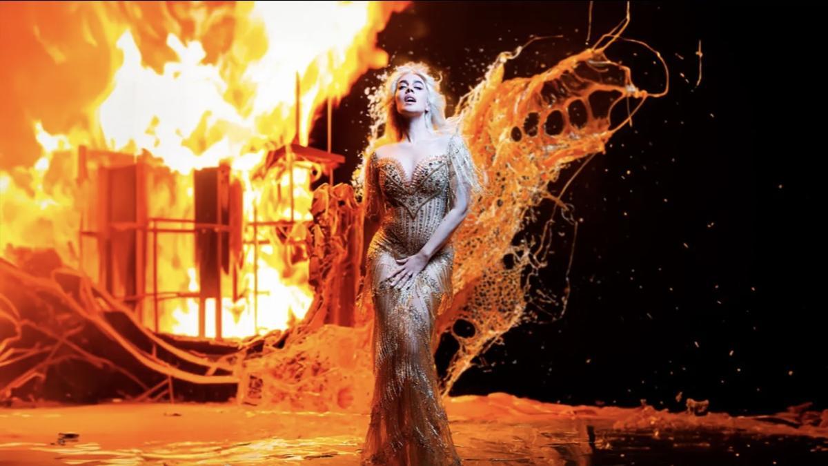 Mónica Naranjo en su nuevo single