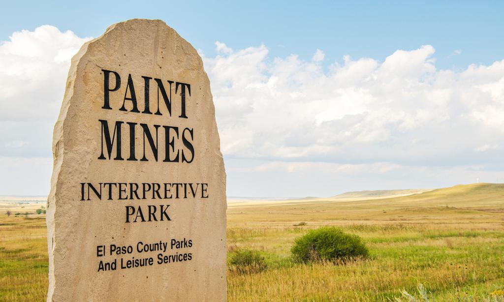 El acceso a Paint Mines es gratuito, pero resulta muy recomendable contratar una excursión guiada.