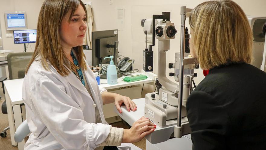 La sanidad valenciana incorpora un fármaco contra infecciones por el mal uso de las lentillas