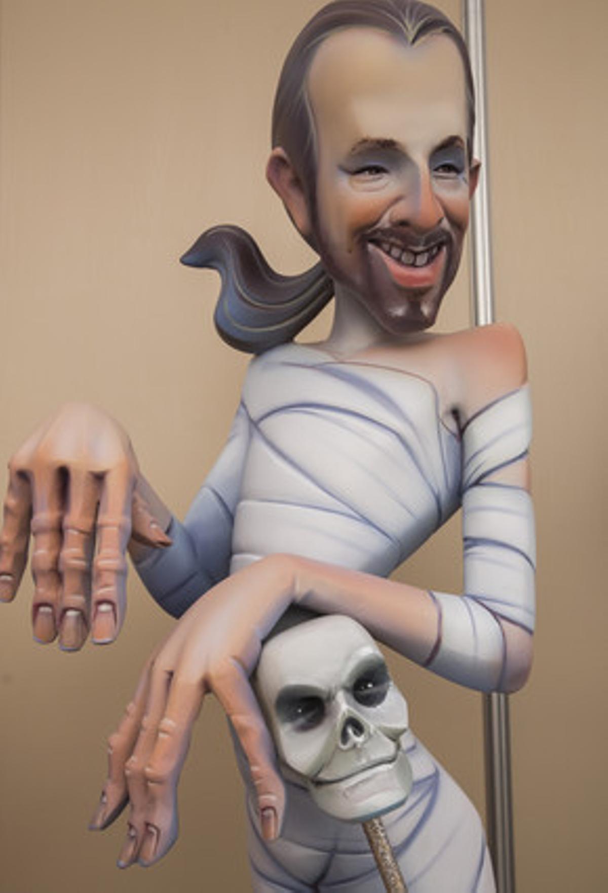 Figura del líder de Podem, Pablo Iglesias, momificat.