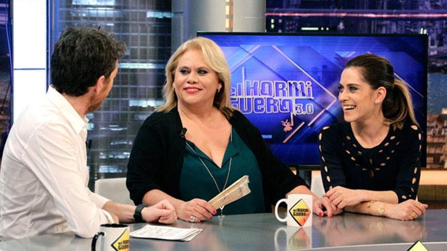 María León y Carmina Barrios con Pablo Motos.