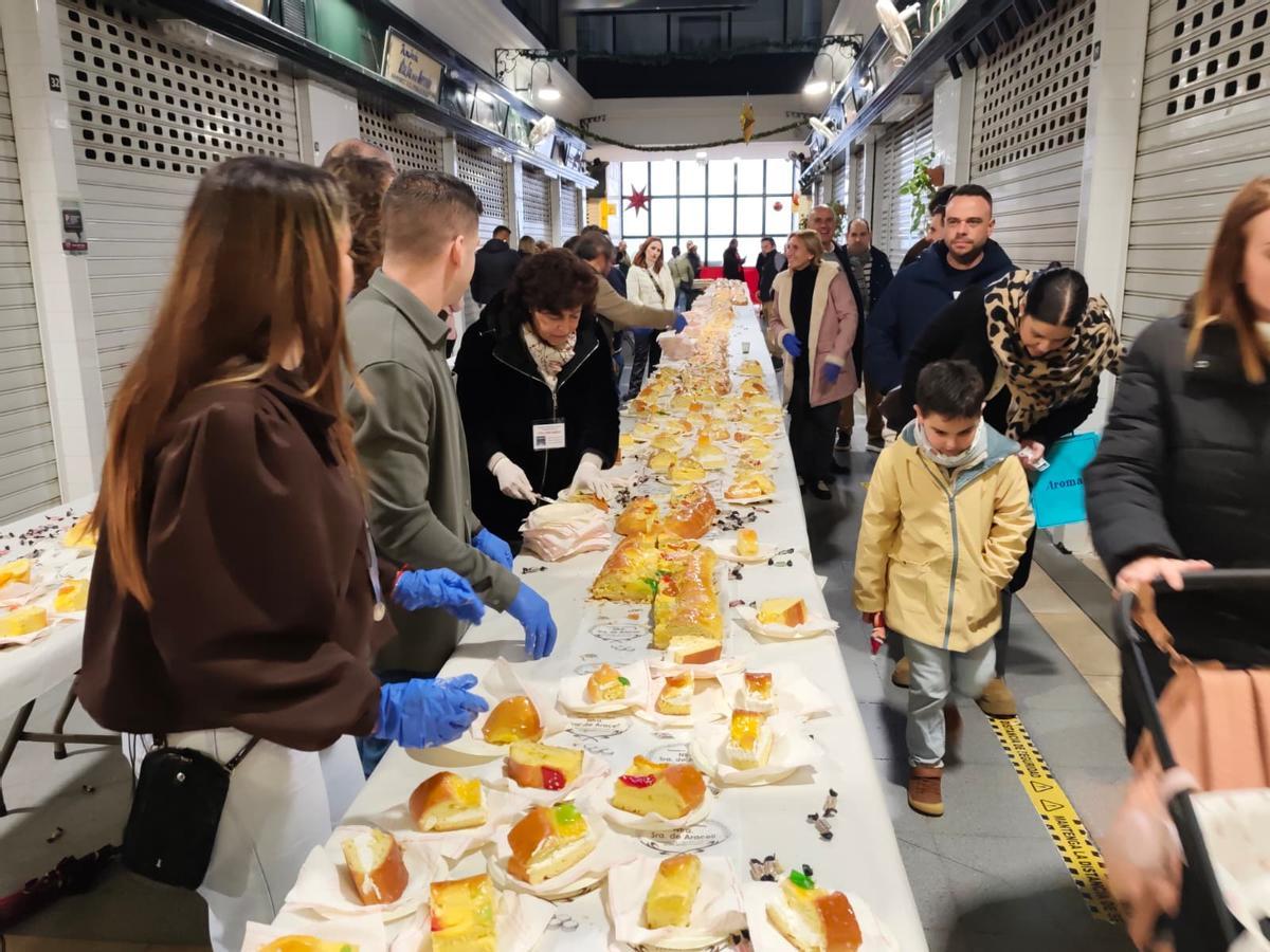 Roscón de Reyes Gigante en Lucena