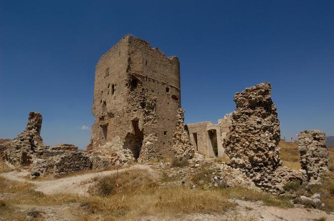 Castillo de Moya