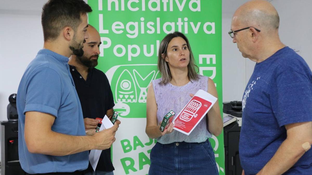 Reunión del candidato de Por Andalucía con miembros del sindicato Ustea.