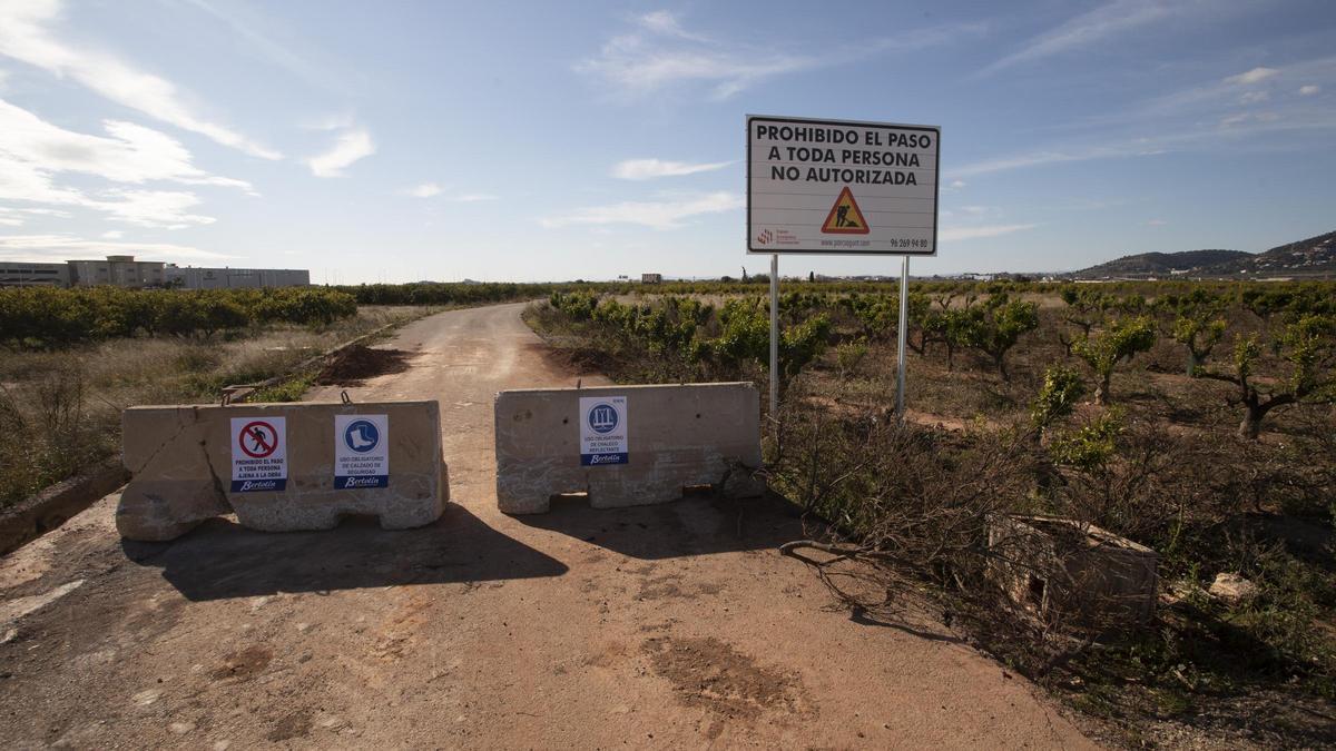 Zona de obras en el futuro polígono industrial Parc Sagunt II.