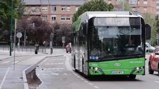 Un bote de gas pimienta en un autobús obliga a hospitalizar a dos mujeres en Valladolid