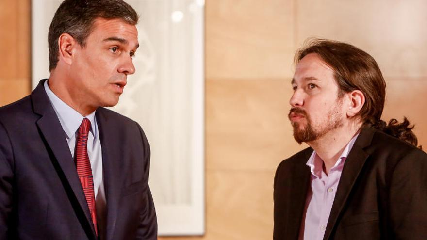 Sánchez e Iglesias no acercan posturas.