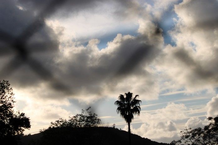 Miércoles con nubes y llluvias