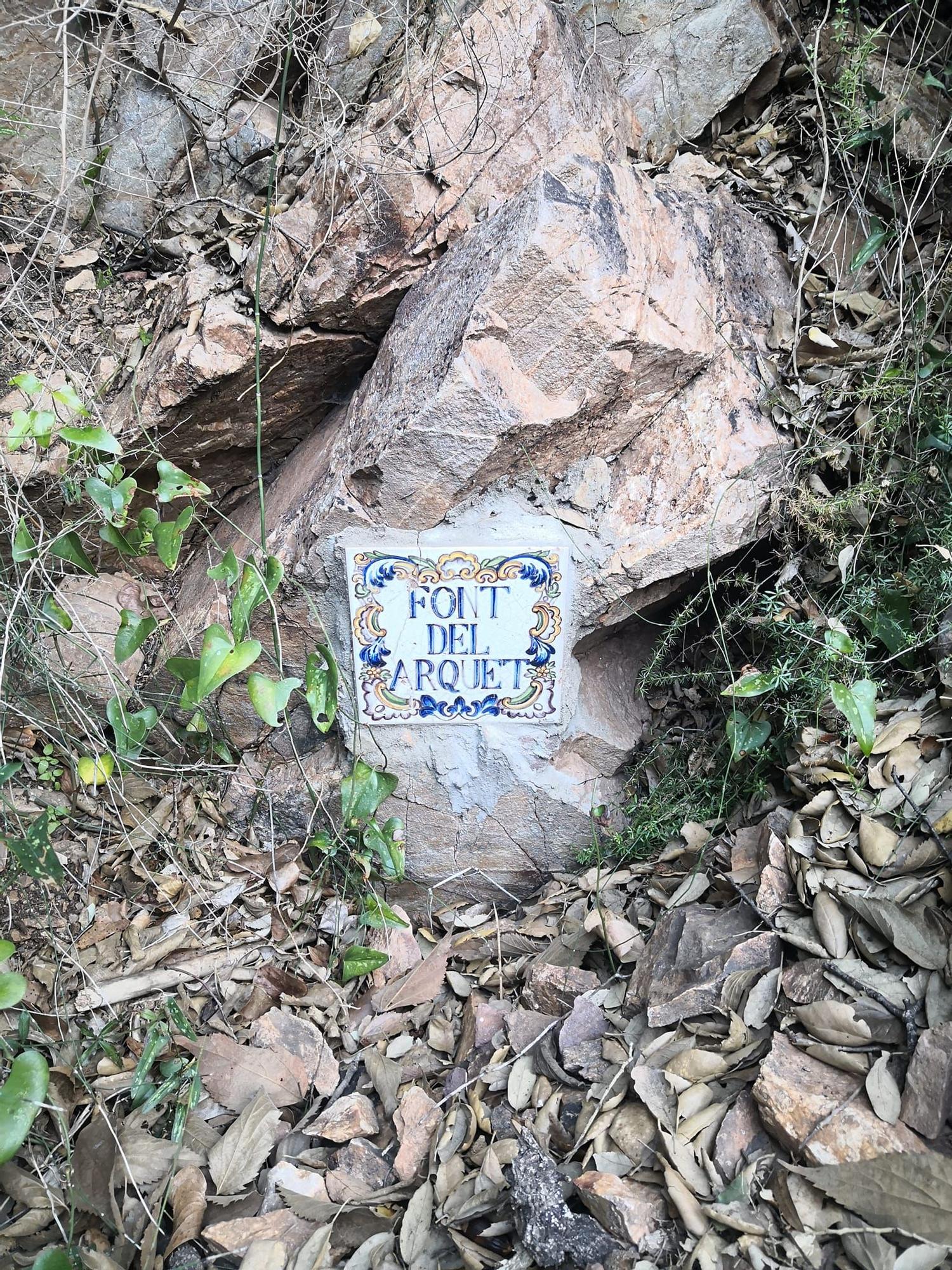 De Navajas a Ain, una ruta por las fuentes