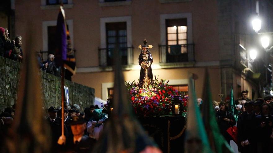 La procesión  de Jesús Cautivo en Avilés saldrá de la iglesia de los Padres: este será el recorrido