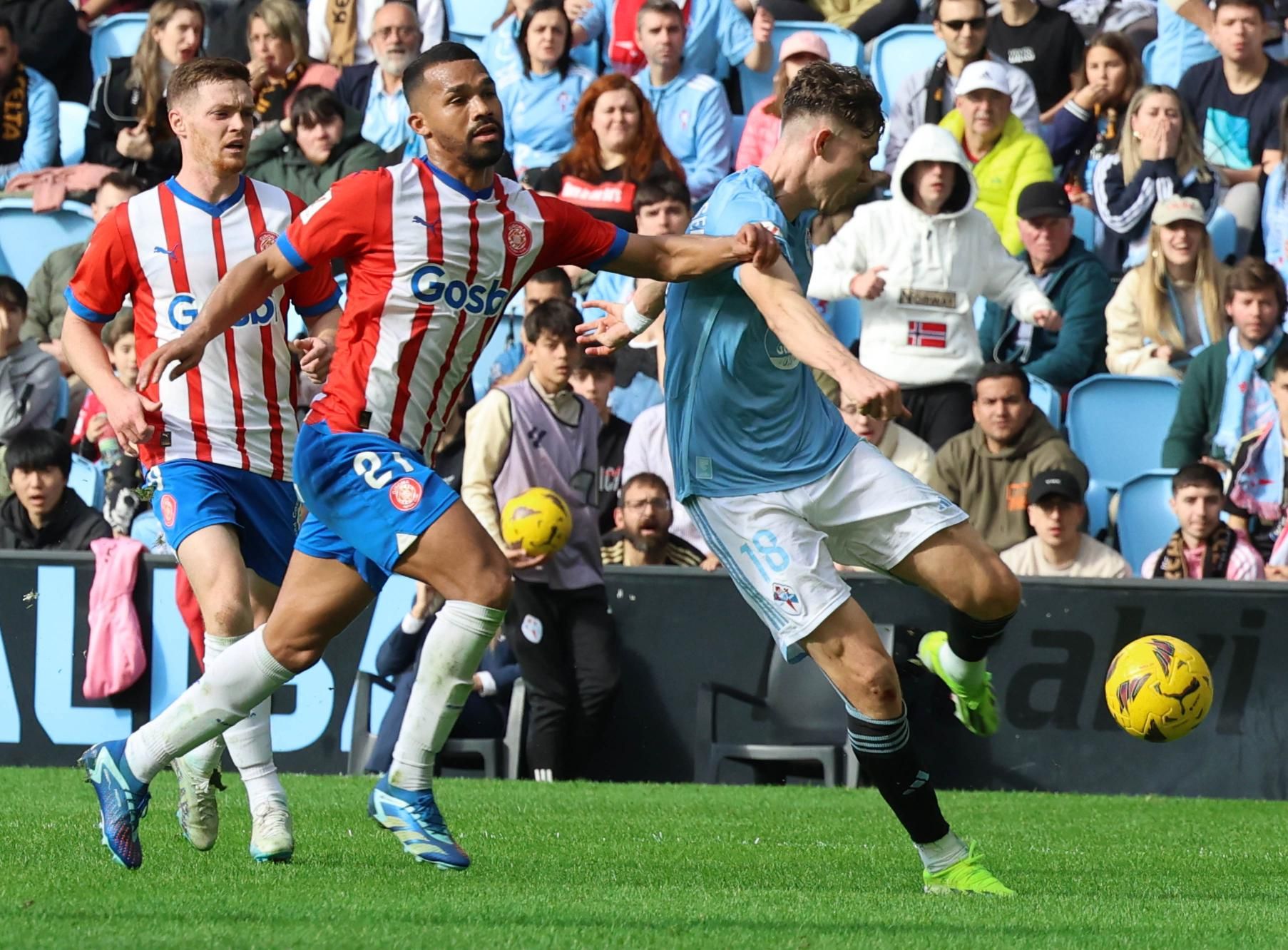 De la fiesta inicial a la decepción: las mejores imágenes del Celta-Girona