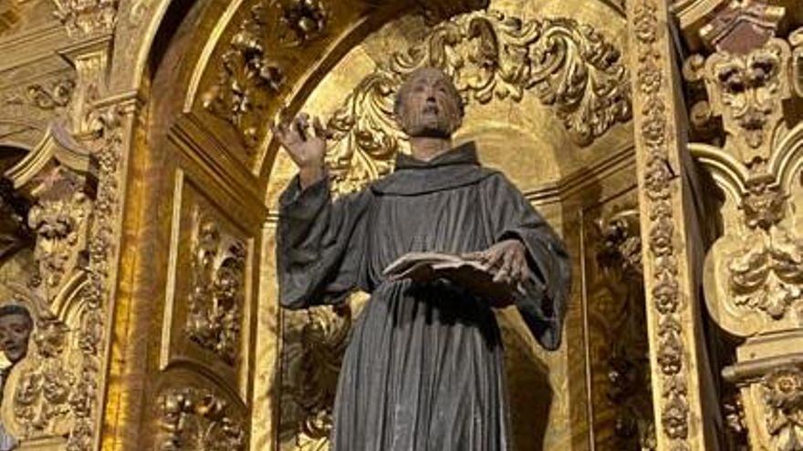 Imagen de San Pedro de Alcántara ubicada en la iglesia de San Francisco y San Eulogio.