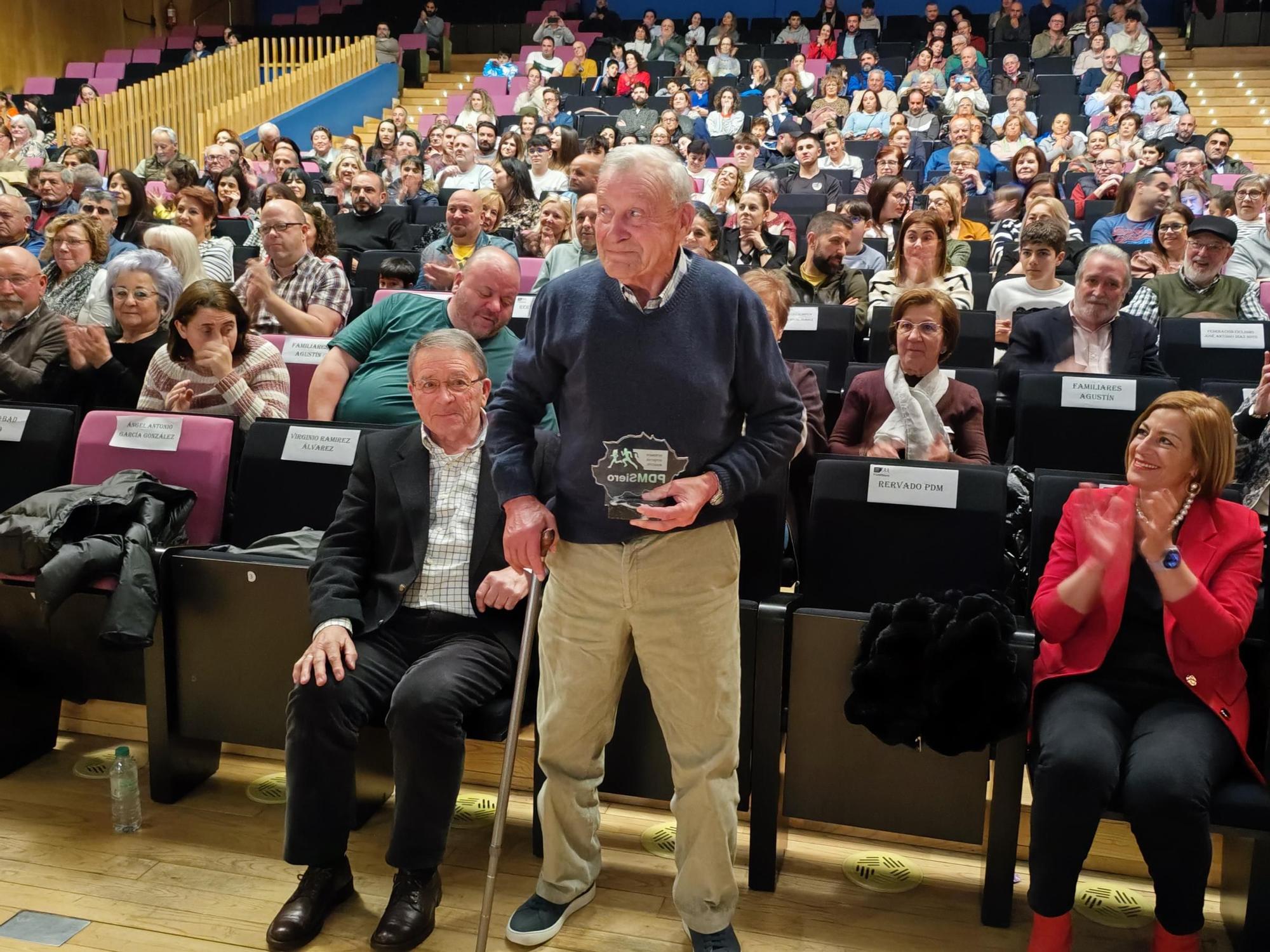 Siero premia el esfuerzo de una vida saludable: así fue la Gala del Deporte