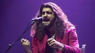 El cantaor Israel Fernández trae flamenco a la plaza de María Pita