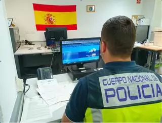 Detenido en Cartagena un corredor de seguros por estafar a varios clientes