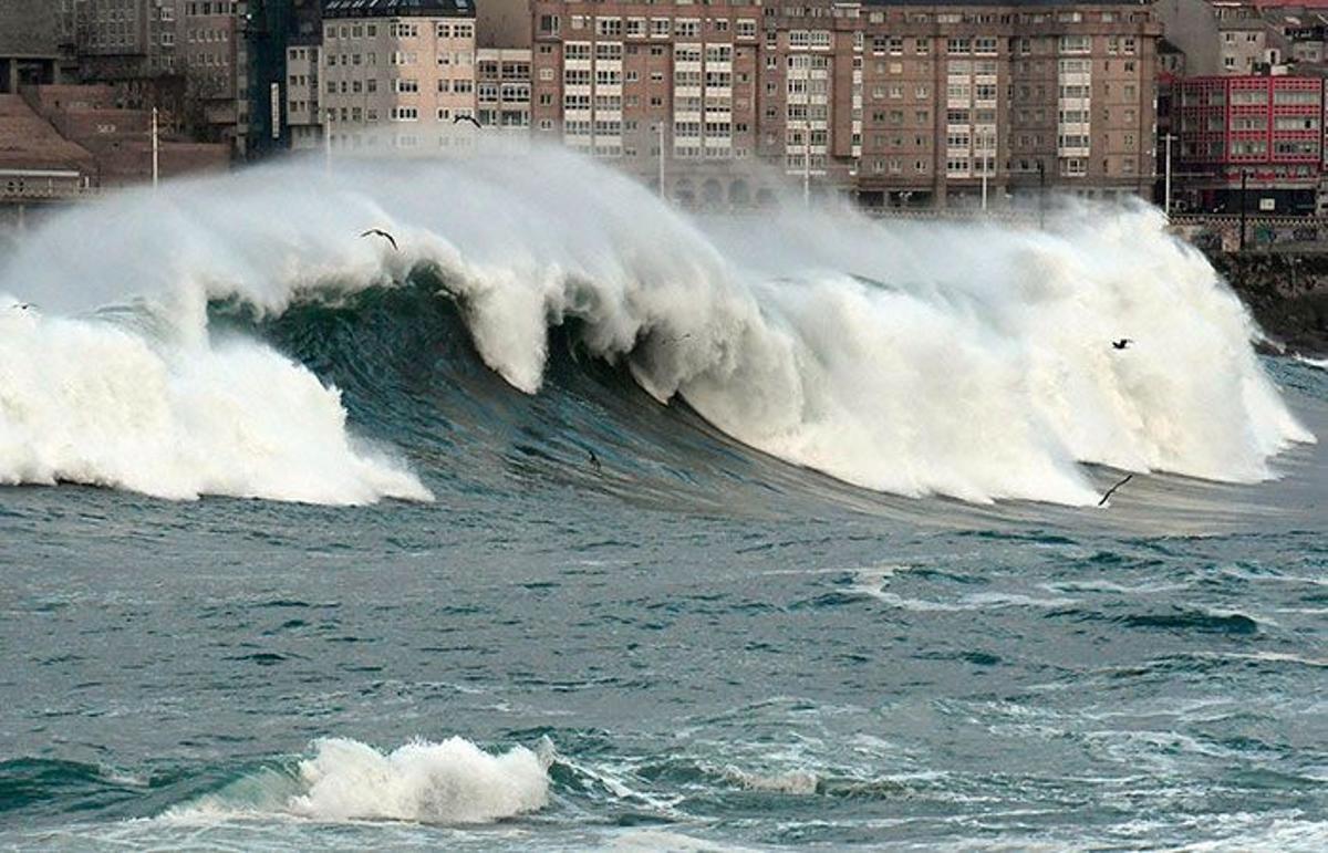 Cinco maravillas para surfear en Galicia